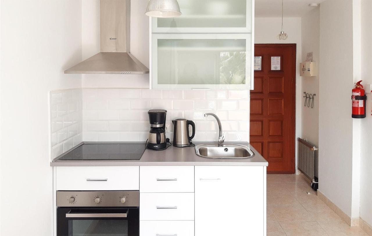 Stunning In Chapas With 1 Bedrooms, Wifi And Outdoor Swimming Pool * Marbella